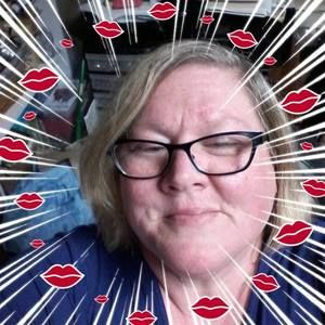 Meet your Posher, Bobbie